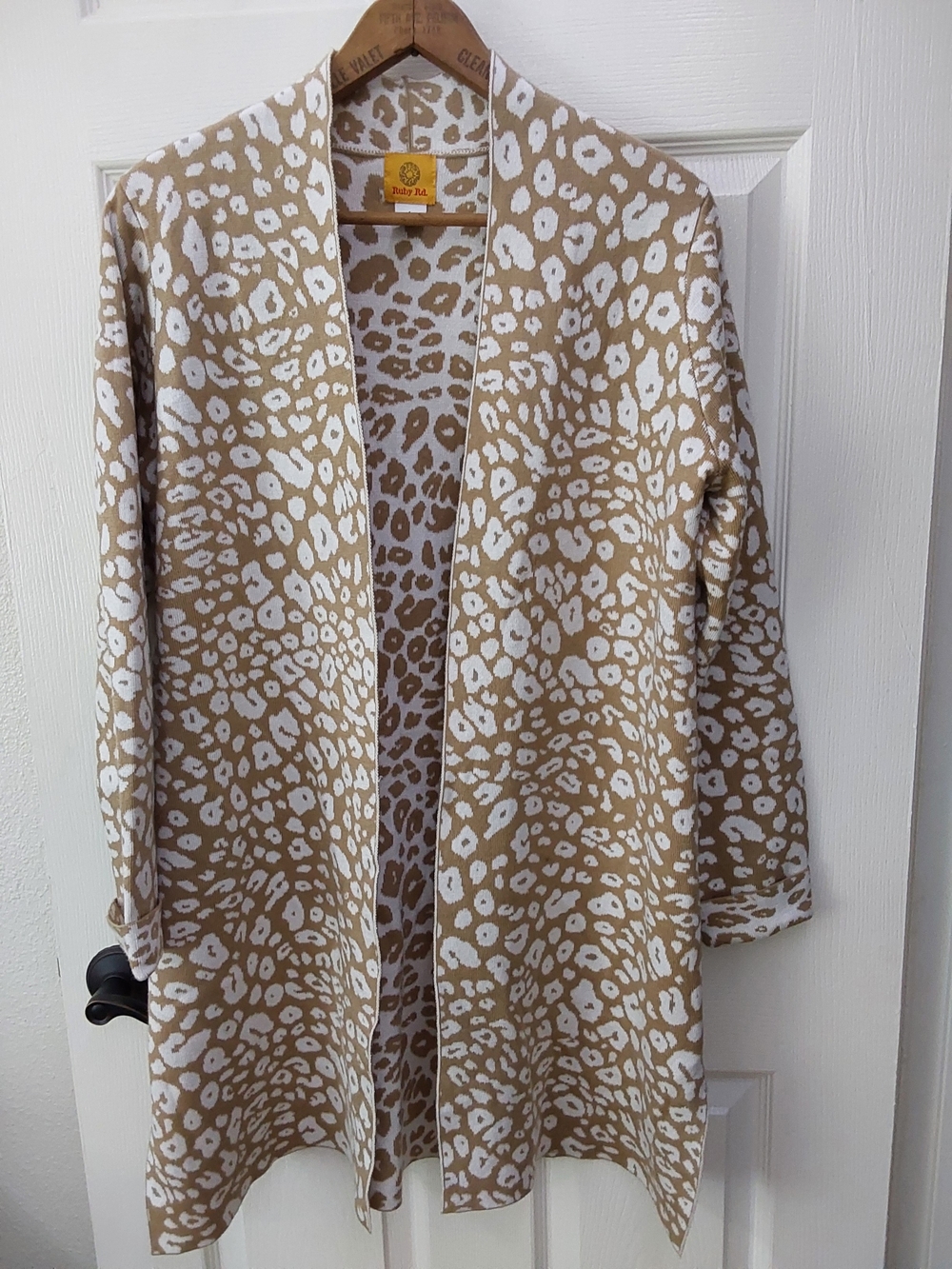 Cream and Tan Leopard Print Open Cardigan